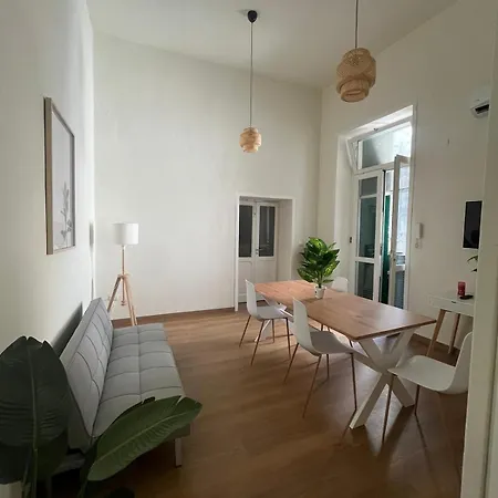 Apartamento Cozy Historical Flat Nápoles